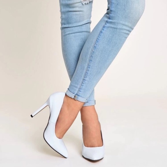 SHEIN Shoes - SHEIN Classic white heel - New in Box